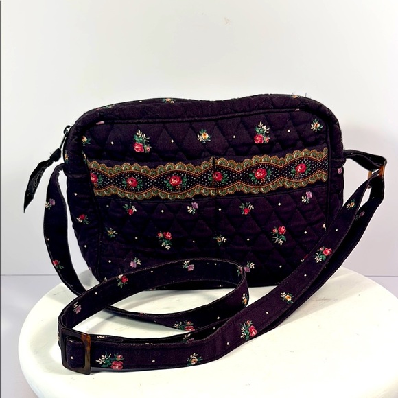 Vera Bradley Navy Blue w Roses & Border 2 Outside Pockets Good for Bible Bag - Picture 1 of 7